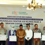 Direktur Bio Farma Kunjungi Wabup Padang Pariaman Terkait Anniver Safari Pelaksanaan Uji Klinis Fase Tiga Vaksin Covid-19 BUMN Direktur Bio Farma Kunjungi Wabup Padang Pariaman Terkait Anniver Safari Pelaksanaan Uji Klinis Fase Tiga Vaksin Covid-19 BUMN