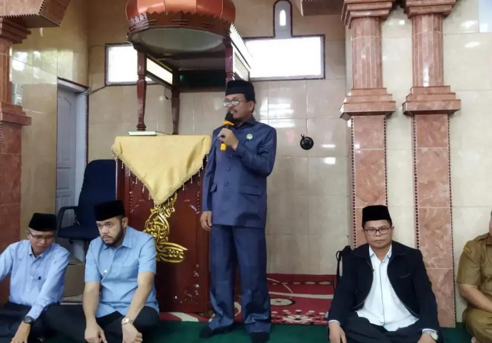 159 Mustahik di Padang Panjang Terima Zakat