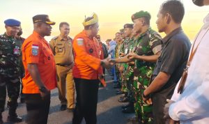 Gunakan Pesawat CN-295, Kepala Basarnas Mersekal Madya TNI Henri Kunjungi Natuna