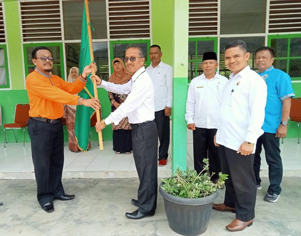 Kakankemenag Kota Padang Panjang Lepas Kontingen KKPM