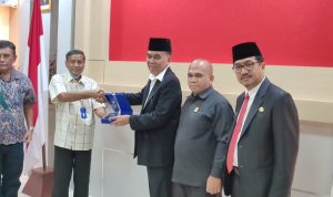 Ketua Komisi I DPRD Natuna Turut Hadiri Kegiatan Laporan KKN Tematik Universitas Brawijaya Ketua Komisi I DPRD Natuna Turut Hadiri Kegiatan Laporan KKN Tematik Universitas Brawijaya