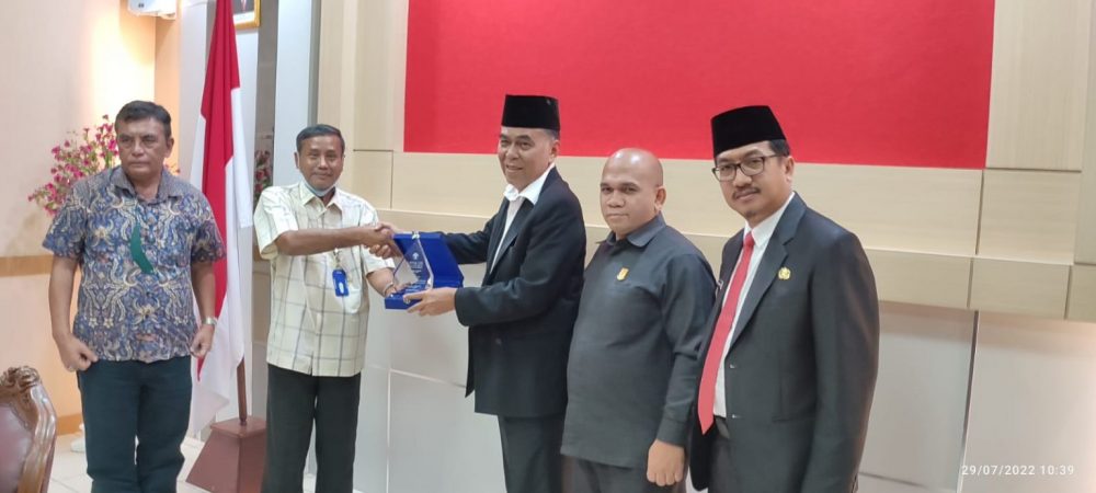 Ketua Komisi I DPRD Natuna Turut Hadiri Kegiatan Laporan KKN Tematik Universitas Brawijaya