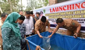 Suhatri Bur Launching Gerakan Satu Rumah Satu Kolam Untuk Kesejahteraan Masyarakat