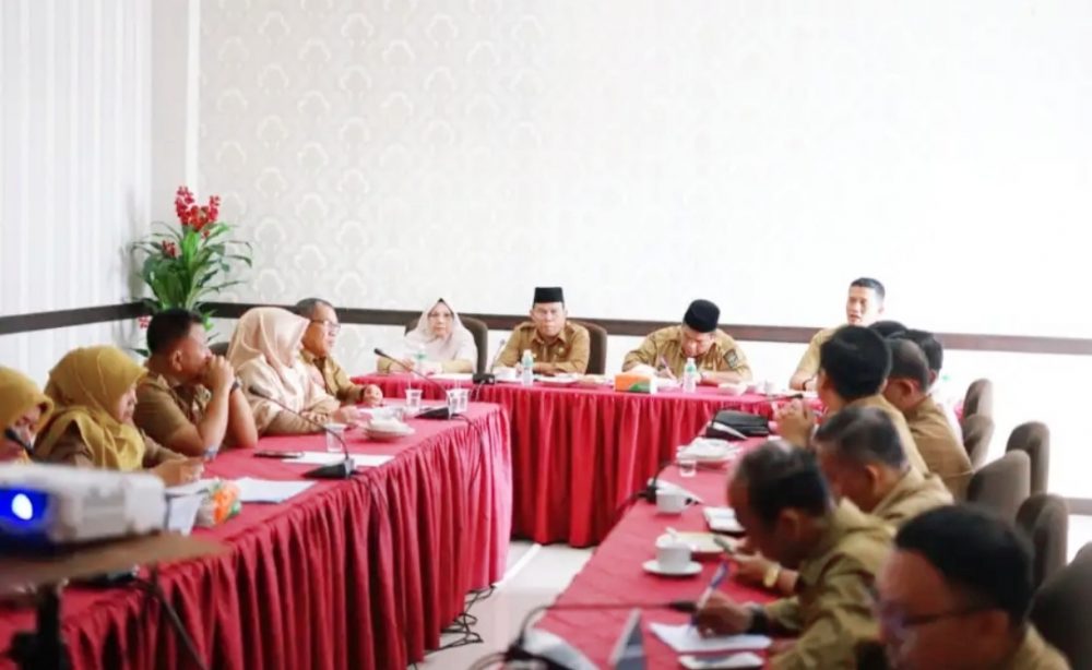 Saat Memasuki Triwulan ke-4, Suhatri Bur Pimpin Rakor OPD Agar Dapat Mempercepat Realisasi Anggaran OPD