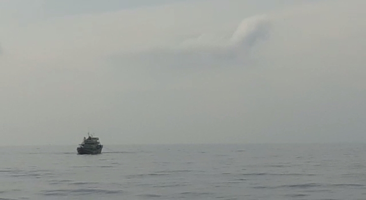 Nelayan Jemaja Resah Atas Keberadaan Kapal Cantrang, Apriaqun : Pemerintah Jangan Tinggal Diam Nelayan Jemaja Resah Atas Keberadaan Kapal Cantrang, Apriaqun : Pemerintah Jangan Tinggal Diam