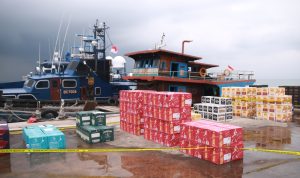 Operasi Jaring Sriwijaya Berhasil Tangkap Kapal Kayu Bermuatan Mikol Ilegal Senilai Rp4,38 Miliar