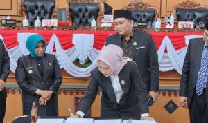 DPRD Kota Tanjungpinang Sahkan Ranperda APBDP 2022 Tanjungpinang Jadi Perda