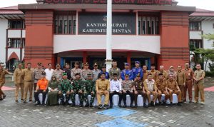 Jelang Penutupan Tahun 2022, TNI – Polri Dan FKPD Kabupaten Bintan Laksanakan Apel Kesiapan Penanggulangan Bencana Alam