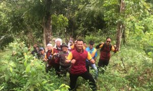 Sinergitas TNI-POLRI, Taklukan Gunung Bintan