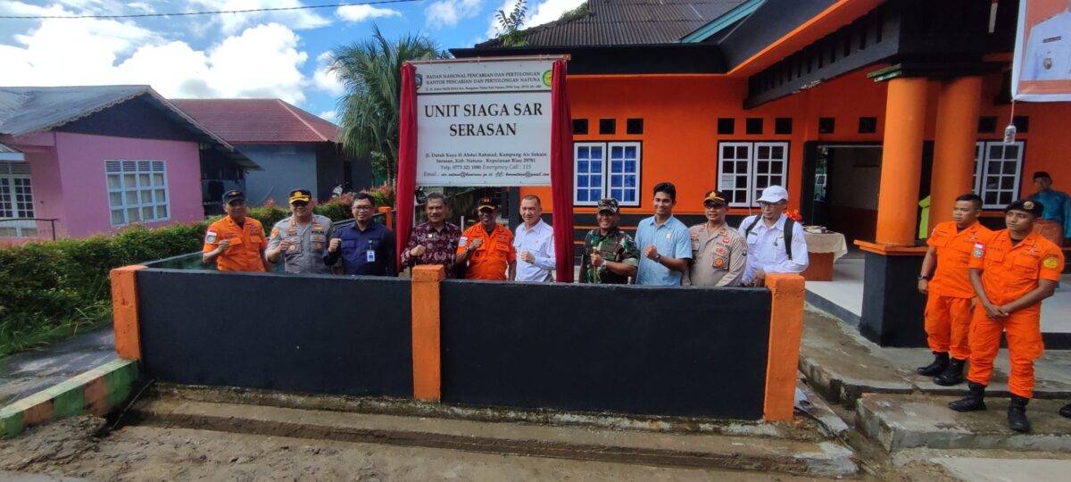 Didampingi Deputi BNPP RI, Wabup Rodhial Huda Resmikan Kantor Unit Siaga SAR Serasan Didampingi Deputi BNPP RI, Wabup Rodhial Huda Resmikan Kantor Unit Siaga SAR Serasan