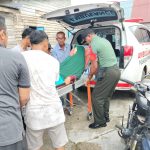 Peduli Sesama, Serka Parsimin Bantu Evakuasi Warga Binaan ke Puskesmas Peduli Sesama, Serka Parsimin Bantu Evakuasi Warga Binaan ke Puskesmas