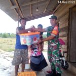 Cepat Tanggap Babinsa Koramil 04/Letung Pasca Musibah Angin Puting Beliung