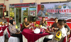 Curhat Kamtibmas Kapolresta Barelang di Hadiri Kapolda Kepri Bersama Masyarakat di Polsek Sei Beduk Curhat Kamtibmas Kapolresta Barelang di Hadiri Kapolda Kepri Bersama Masyarakat di Polsek Sei Beduk