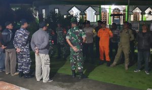 Koramil 06/Serasan Bersama Uspika dan PP Gelar Patroli Malam Pergantian Tahun