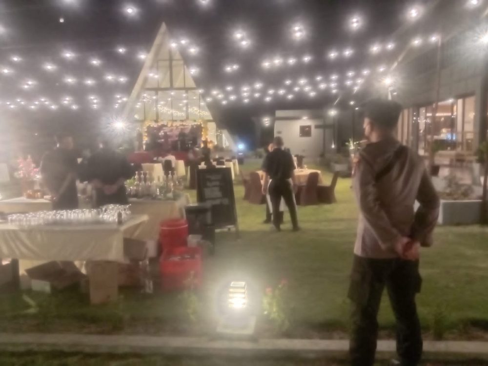 Kapolres Bintan Terjun Langsung Lakukan Pengamanan Malam Pergantian Tahun