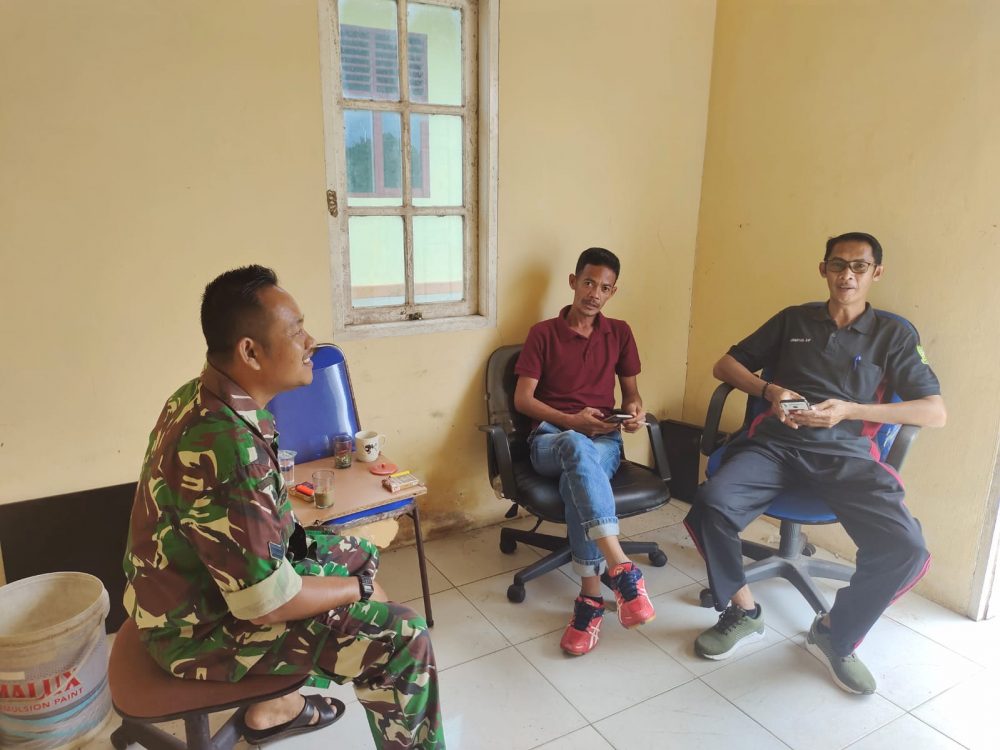 Babinsa Koramil 06/Serasan Update Pulsata Ter Geo Demo di Kantor Camat Subi Babinsa Koramil 06/Serasan Update Pulsata Ter Geo Demo di Kantor Camat Subi