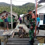 Cuaca Buruk, Babinsa Serda Syamsul : Jaga Faktor Keselamatan Bagi Nelayan Cuaca Buruk, Babinsa Serda Syamsul : Jaga Faktor Keselamatan Bagi Nelayan