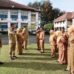 Walikota Pariaman Pimpin Apel Pagi Gabungan Walikota Pariaman Pimpin Apel Pagi Gabungan