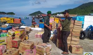Pasca Cuaca Ekstrim, Babinsa Koramil 04/Letung Pastikan Kapal Kargo Pengangkut Sembako Sudah Mulai Beroperasi Pasca Cuaca Ekstrim, Babinsa Koramil 04/Letung Pastikan Kapal Kargo Pengangkut Sembako Sudah Mulai Beroperasi