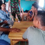 Babinsa Serda Roni Himbau Masyarakat Tidak Bakar Hutan dan Lahan Babinsa Serda Roni Himbau Masyarakat Tidak Bakar Hutan dan Lahan