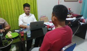 Keluhan Warga Saat Jumat Curhat, Polsek Gunung Kijang Ringkus Pelaku Pencurian Tabung Gas Keluhan Warga Saat Jumat Curhat, Polsek Gunung Kijang Ringkus Pelaku Pencurian Tabung Gas