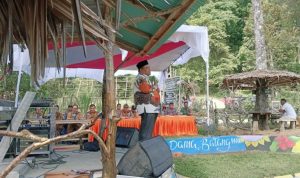 Apresiasi Suhatri Bur Kepada Para Pemuda Kreatif Dalam Memajukan Destinasi Wisata Apresiasi Suhatri Bur Kepada Para Pemuda Kreatif Dalam Memajukan Destinasi Wisata