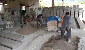 Lagi, Babinsa Krismawanto Jalin Komsos Dengan Warga Binaan Lagi, Babinsa Krismawanto Jalin Komsos Dengan Warga Binaan