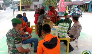 Peduli Bencana Longsor Serasan, Danramil 04/Letung : Hari Kedua Penggalangan Dana Sebesar Rp. 4.195.000