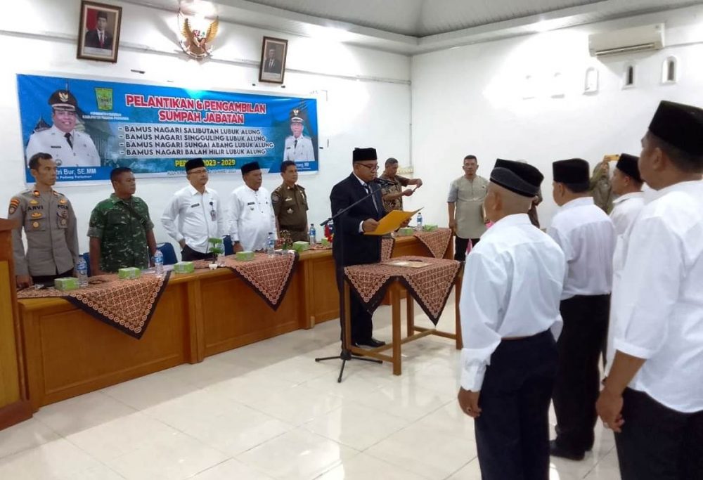 24 Orang Pengurus Bamus se-Kecamatan Lubuk Alung di Lantik