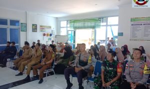 Babinsa Kopda Suwarno Hadiri Kegiatan Lokmin Puskesmas Pulau Tiga Barat