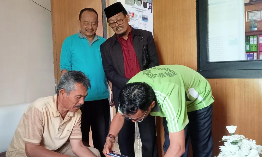 Kakankemenag Tinjau Perekaman Biometrik JCH Kota Padang Panjang via Aplikasi Saudi Visa Bio Kakankemenag Tinjau Perekaman Biometrik JCH Kota Padang Panjang via Aplikasi Saudi Visa Bio