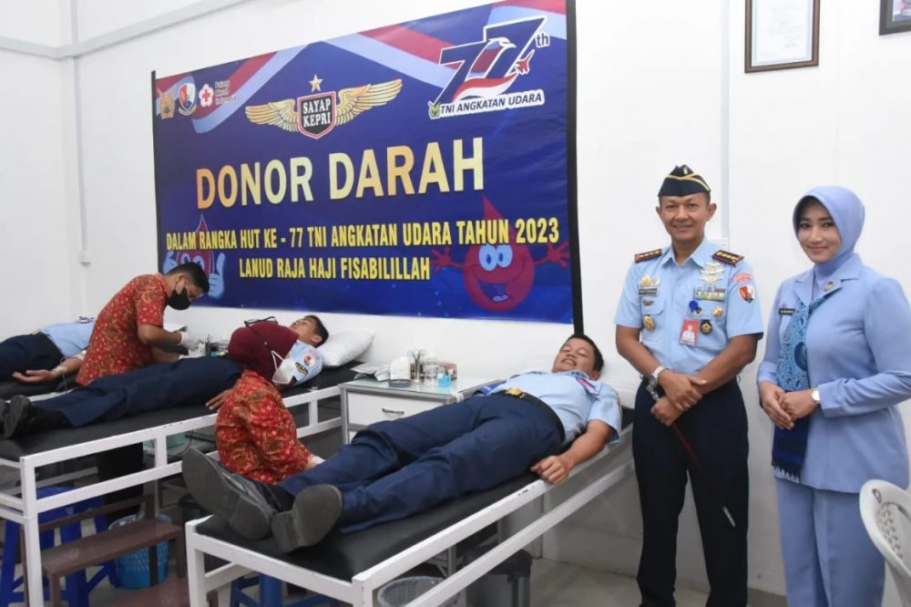Warnai Peringatan HUT TNI Angkatan Udara Ke-77, Lanud Raja Haji Fisabilillah Gelar Aksi Donor Darah