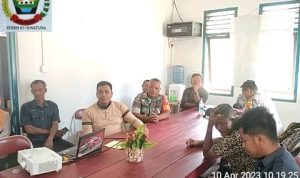 Babinsa Sertu Syaifullah Hadiri Kegiatan Rapat Verifikasi Data P3KE Desa Semedang