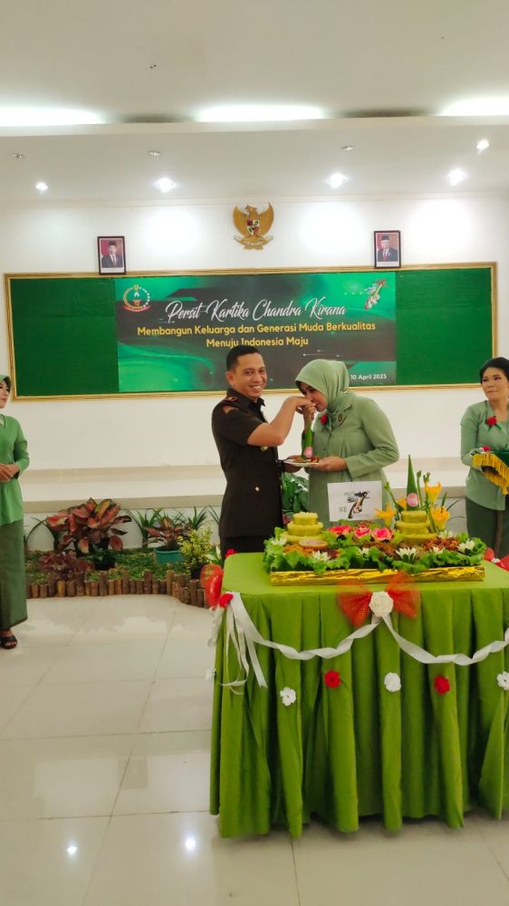 Peringati HUT Persit Kartika Chandra Kirana Ke – 77, Kodim 0318/Natuna Gelar Syukuran Peringati HUT Persit Kartika Chandra Kirana Ke – 77, Kodim 0318/Natuna Gelar Syukuran