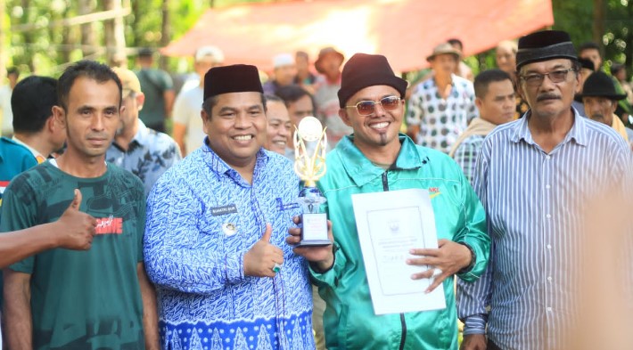 Kurang Lebih 110 Ekor Ternak Ikuti Kontes Kabau Gadang Kurang Lebih 110 Ekor Ternak Ikuti Kontes Kabau Gadang