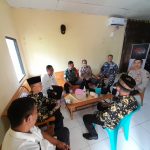 Deklarasikan Pencegahan Karhutla, Plh. Danramil 06/Serasan Gelar Rapat Bersama Unsur Uspika