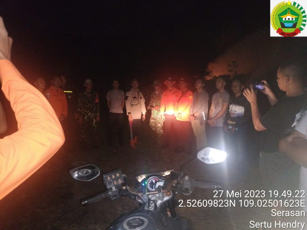 Lakukan Patroli Karhutla, Koramil 06/Serasan Bersama Tim Gabungan Berhasil Padamkan Api di TPA