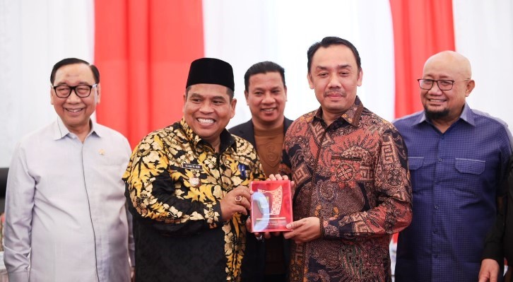 Suhatri Bur Terima Kunker Wakil Ketua Komisi V DPR RI ke Stasiun Klimatologi Sumatera Barat
