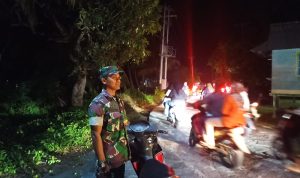 Babinsa Serda Sianipar Lakukan Pengamanan Takbir Keliling Hari Raya Idul Adha 1444 H Babinsa Serda Sianipar Lakukan Pengamanan Takbir Keliling Hari Raya Idul Adha 1444 H