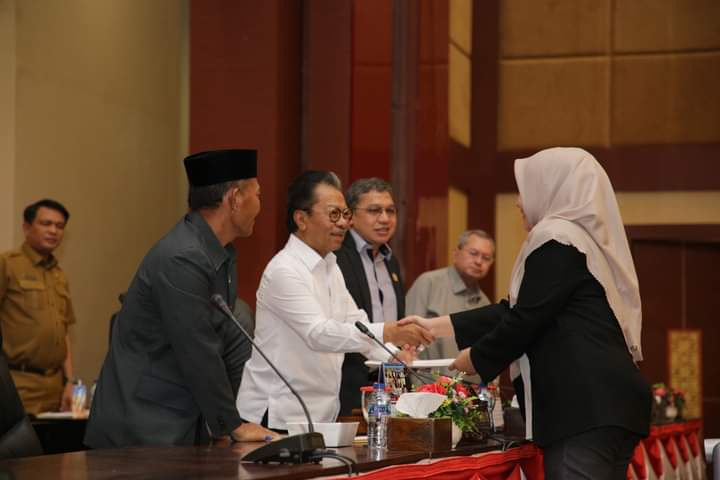 Pendapat Akhir Fraksi DPRD Terhadap Ranperda LPP-APBD Provinsi Kepri TA 2022