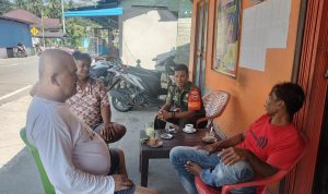 Jalin Koordinasi, Babinsa Koramil 06/Serasan Komsos Bersama Ketua MPC Pemuda Pancasila Jalin Koordinasi, Babinsa Koramil 06/Serasan Komsos Bersama Ketua MPC Pemuda Pancasila