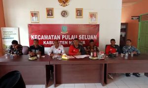 Babinsa Serda Dedi Ikuti Rapat Pembentukan Panitia HUT Kemerdekaan RI Ke-78 di Kecamatan Pulau Seluan Babinsa Serda Dedi Ikuti Rapat Pembentukan Panitia HUT Kemerdekaan RI Ke-78 di Kecamatan Pulau Seluan