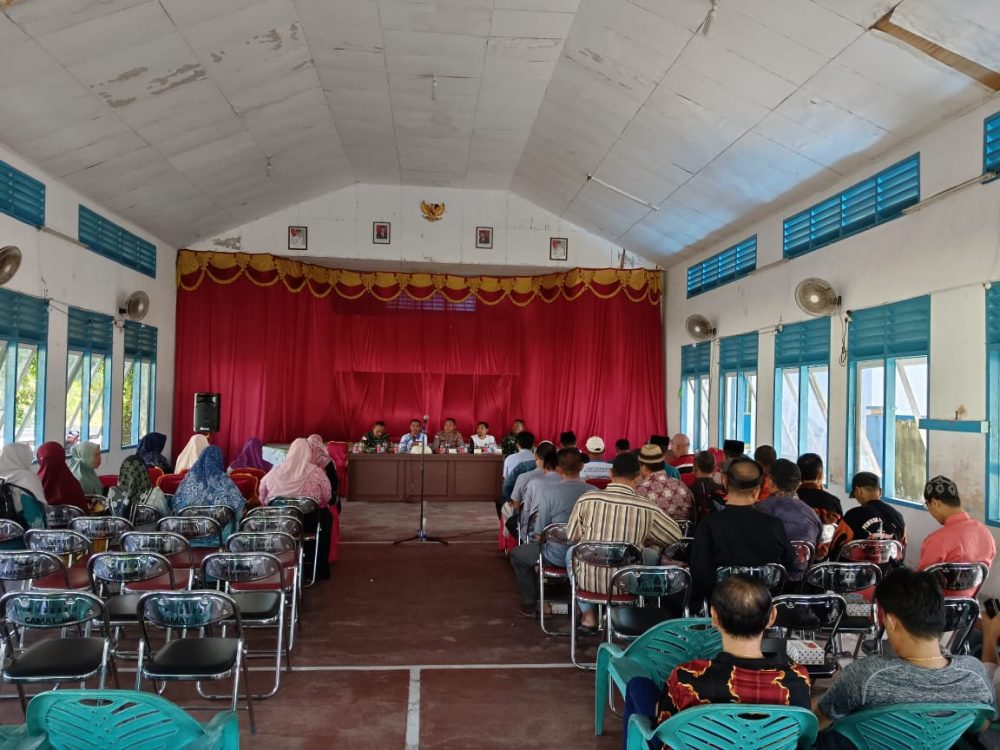 Koramil 03/Sedanau Ikuti Rapat Koordinasi Persiapan HUT Kemerdekaan RI Ke-78 Tingkat Kecamatan Bunguran Barat