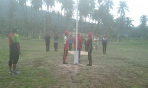 Jelang Hari Kemerdekaan Ke-78, Babinsa Serda Dedi Terus Latih Peserta Paskibra Tingkat Kecamatan Seluan Jelang Hari Kemerdekaan Ke-78, Babinsa Serda Dedi Terus Latih Peserta Paskibra Tingkat Kecamatan Seluan
