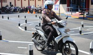 Perubahan Lintasan Praktik Uji SIM Satlantas Polresta Tanjungpinang Berjalan Lancar