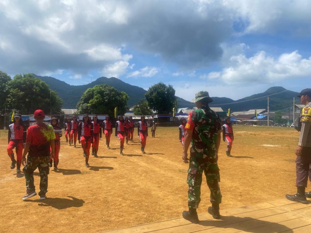 Koramil 03/Sedanau Bersama Polsek Terus Matangkan Persiapan Paskibra Tingkat Kecamatan Pulau Tiga Barat