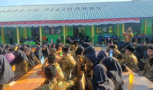 Dandim 0318/Natuna Pemda dan FKPD Kembali Berbagi Sarapan Merah Putih Kepada Pelajar