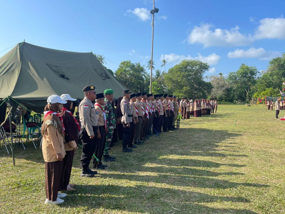 Babinsa Sertu J Pangaribuan Hadiri Upacara Peringatan HUT Pramuka Ke-62 Babinsa Sertu J Pangaribuan Hadiri Upacara Peringatan HUT Pramuka Ke-62