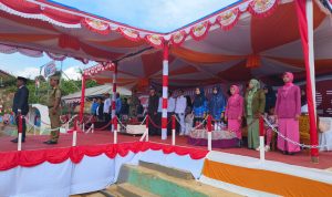 Babinsa Kecamatan Pulau Tiga Barat Ikuti Upacara Peringatan HUT RI Ke-78