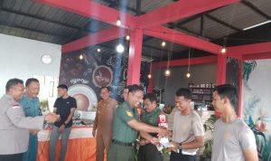 Koramil 06/Serasan Hadiri Makan Siang Bersama Dengan Paskibra dan Pemerintah Kecamatan Serasan